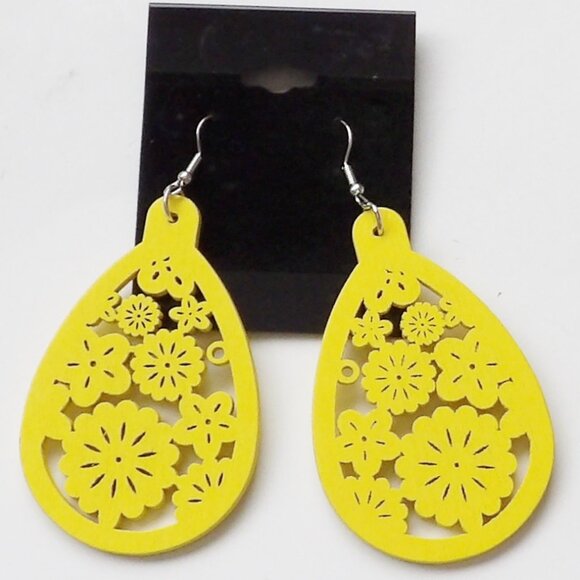 Yellow Wood Cut Out Bohemian Style Dangle Earrings NEW - Picture 6 of 6